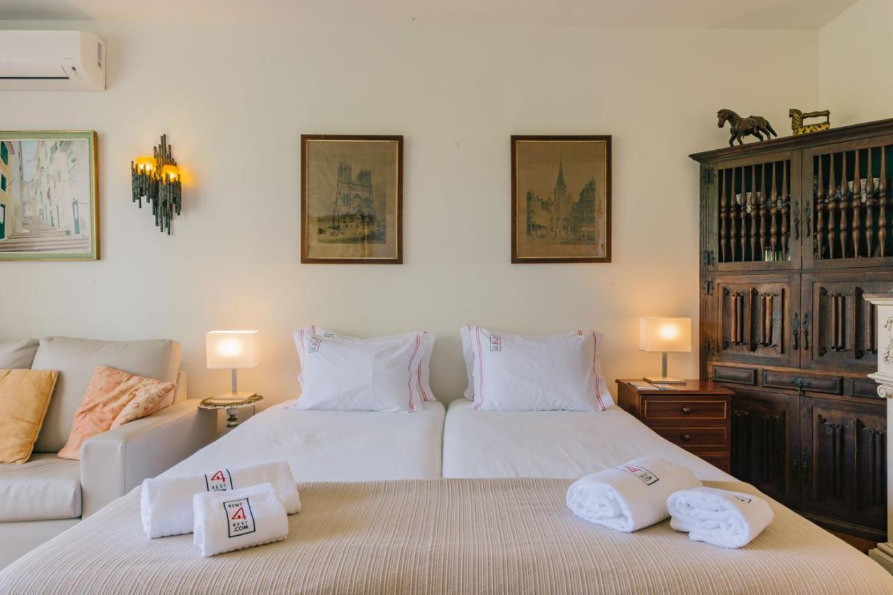 Rent4Rest Estoril Beachfront Apartments Esterno foto
