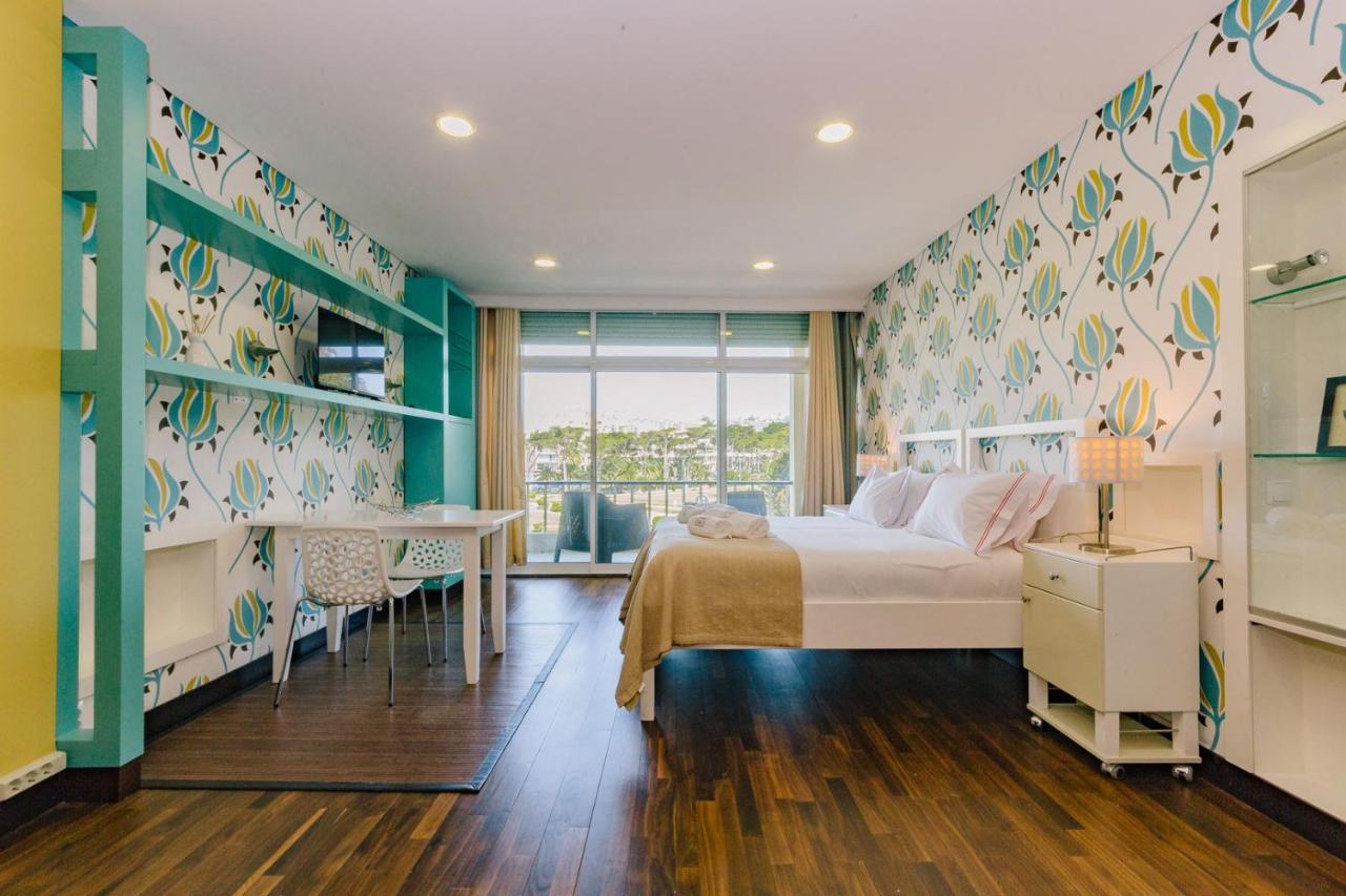 Rent4Rest Estoril Beachfront Apartments Esterno foto